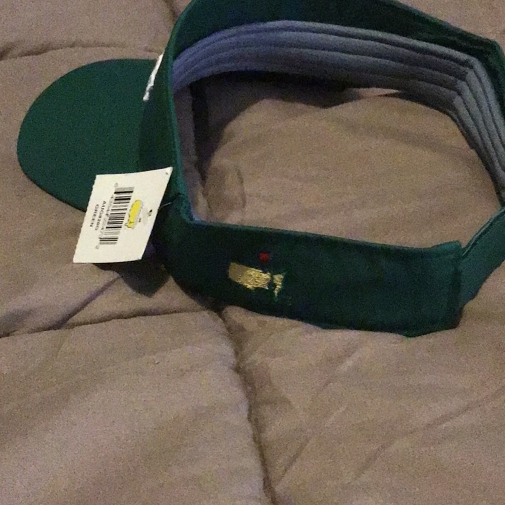 Masters visor New with tags - Picture 2 of 4